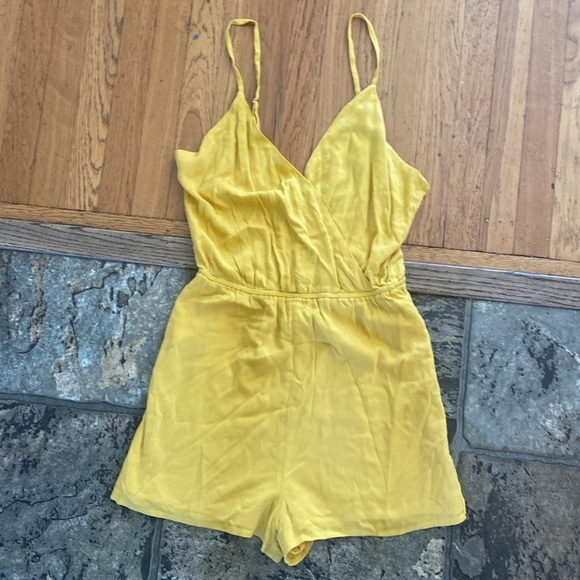 Lulus Indie Mustard Yellow Surplice Romper Shorts One Piece Size Small - Picture 6 of 14